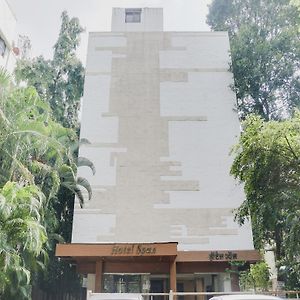 Capital O Span Executive Near Shaniwar Wada